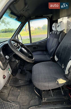 Грузовой фургон Ford Transit 1998 в 