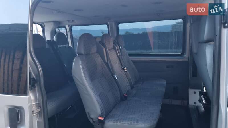 Микроавтобус Ford Transit 2006 в Тячеве