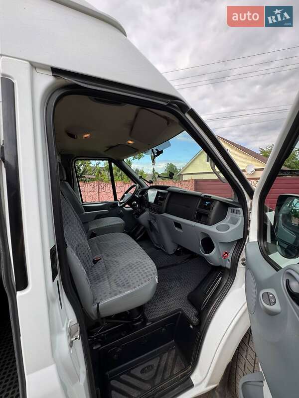 Микроавтобус Ford Transit 2011 в Тульчине