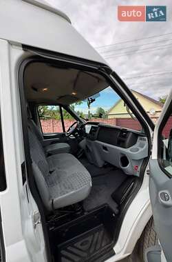 Минивэн Ford Transit 2011 в 