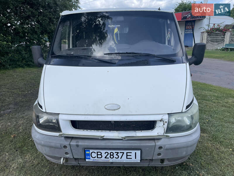Грузовой фургон Ford Transit 2004 в Бобровице