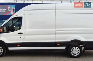 Грузовой фургон Ford Transit 2018 в 