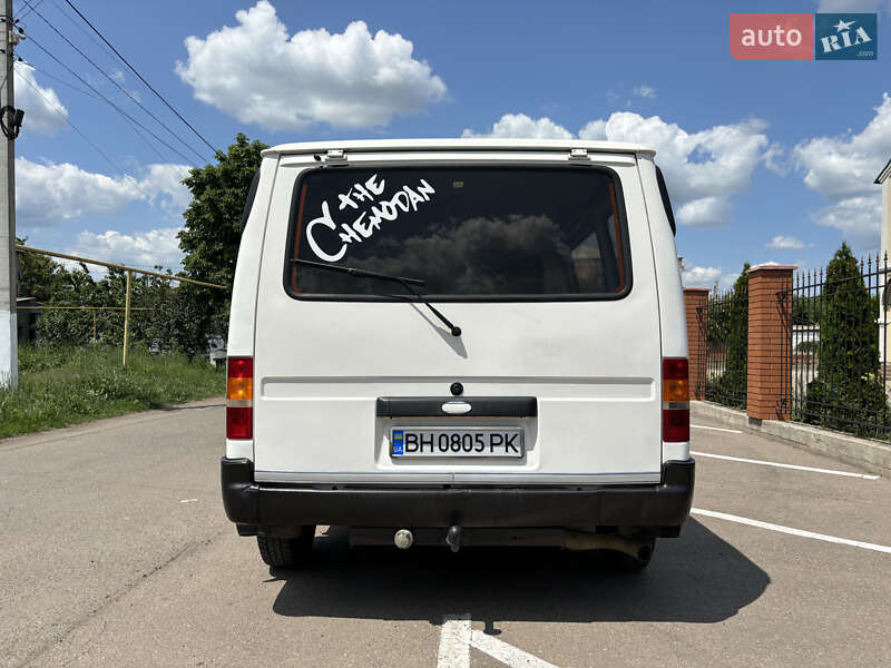 Вантажний фургон Ford Transit 1999 в Роздільній