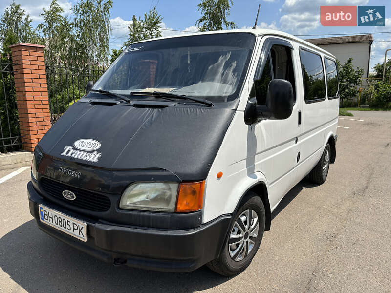 Вантажний фургон Ford Transit 1999 в Роздільній