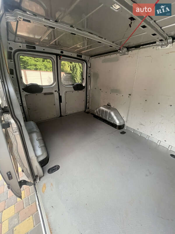 Грузовой фургон Ford Transit 2011 в Киеве
