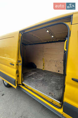Грузовой фургон Ford Transit 2018 в 