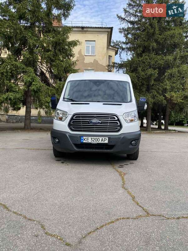 Грузовой фургон Ford Transit 2015 в Желтых Водах