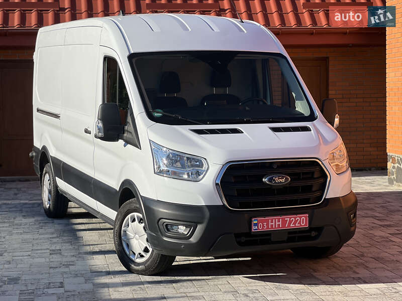 Грузовой фургон Ford Transit 2020 в 