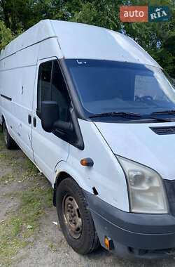 Грузовой фургон Ford Transit 2010 в 