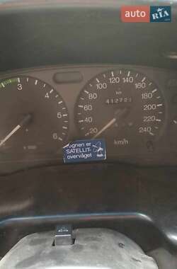 Вантажний фургон Ford Transit 1998 в Могилів-Подільському