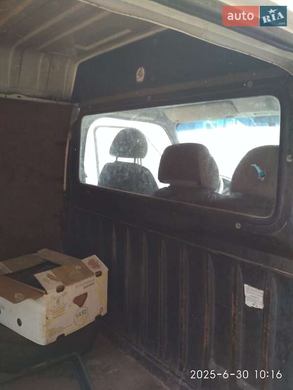 Грузовой фургон Ford Transit 1998 в Могилев-Подольске