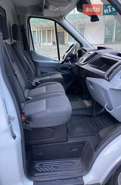 Грузовой фургон Ford Transit 2014 в 