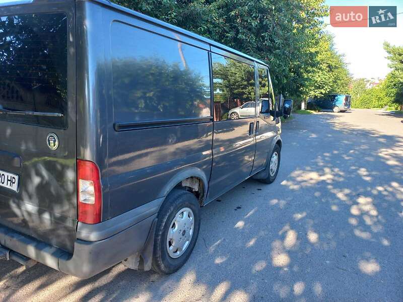 Грузопассажирский фургон Ford Transit 2007 в Ровно