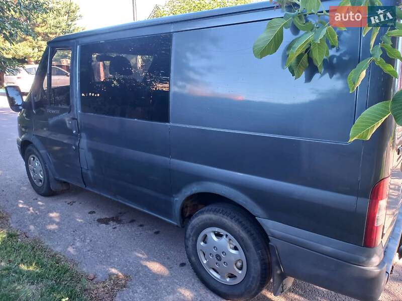 Грузопассажирский фургон Ford Transit 2007 в Ровно