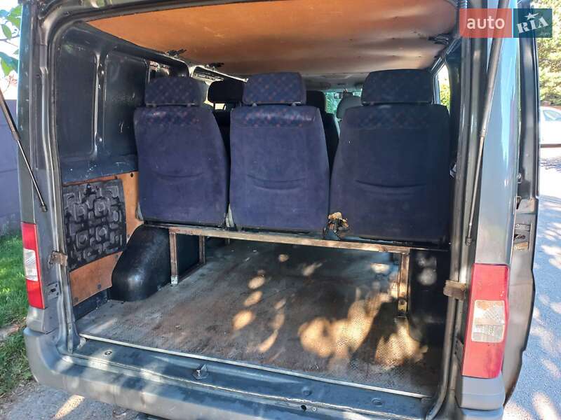 Грузопассажирский фургон Ford Transit 2007 в Ровно