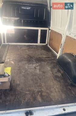 Грузовой фургон Ford Transit 2011 в 