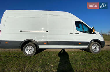 Грузовой фургон Ford Transit 2014 в 