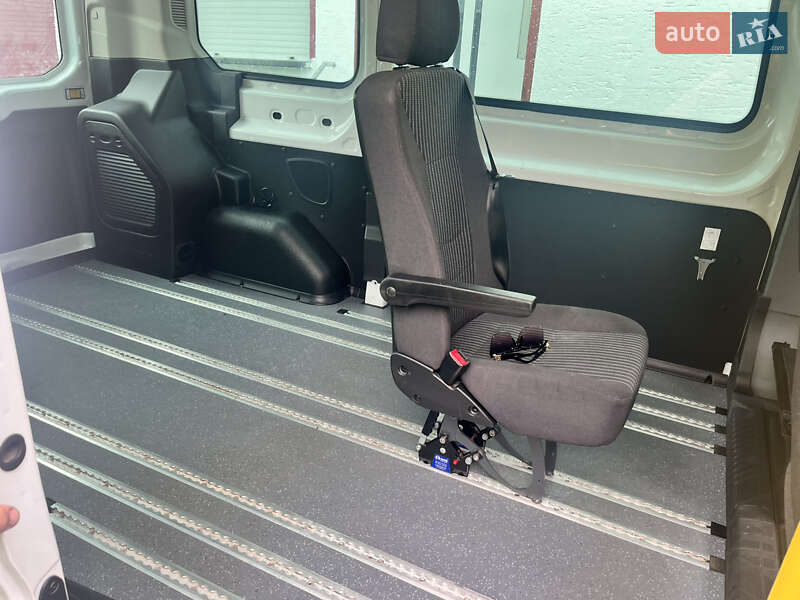Мікроавтобус Ford Transit 2015 в Камені-Каширському