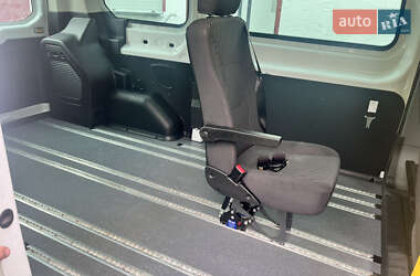Мікроавтобус Ford Transit 2015 в 