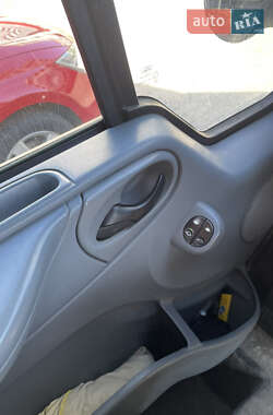Вантажний фургон Ford Transit 2012 в 