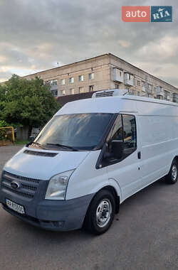 Грузовой фургон Ford Transit 2013 в 
