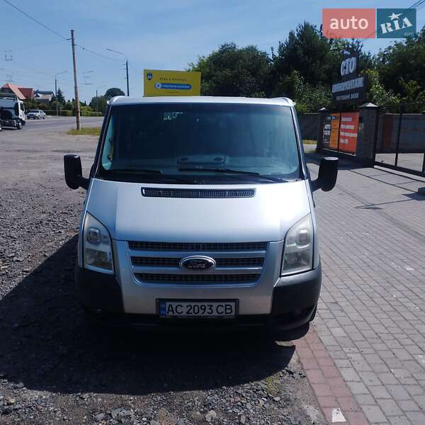 Микроавтобус Ford Transit 2012 в 