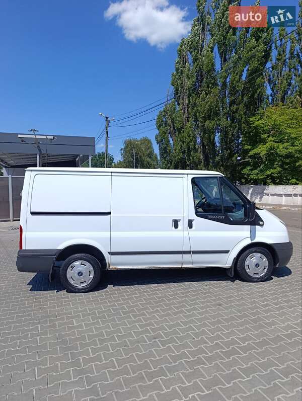 Вантажний фургон Ford Transit 2011 в Києві