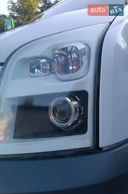 Вантажний фургон Ford Transit 2008 в 