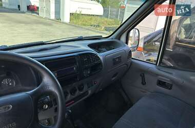 Грузовой фургон Ford Transit 1998 в 