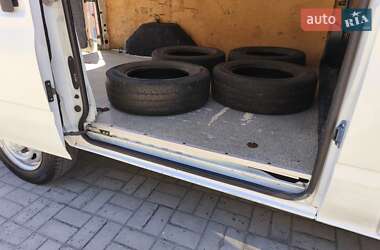 Грузовой фургон Ford Transit 2012 в 