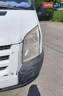 Вантажний фургон Ford Transit 2011 в 