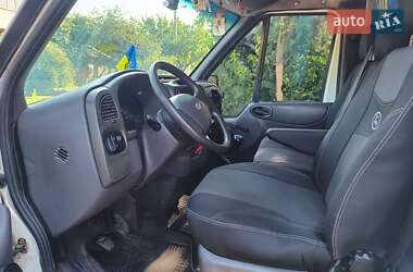 Вантажний фургон Ford Transit 2005 в 