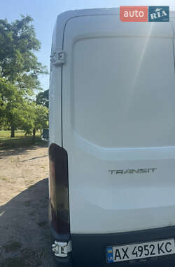 Вантажопасажирський фургон Ford Transit 2016 в 