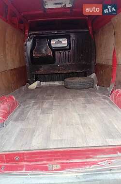 Вантажний фургон Ford Transit 2004 в 