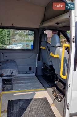 Мікроавтобус Ford Transit 2013 в 