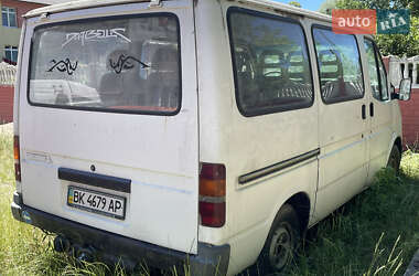 Вантажопасажирський фургон Ford Transit 1987 в 
