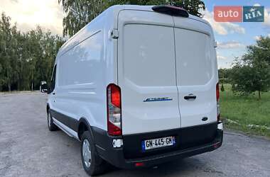Вантажний фургон Ford Transit 2023 в 