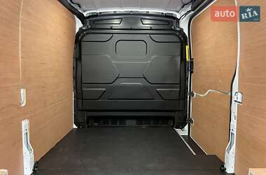 Вантажний фургон Ford Transit 2023 в 