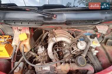 Вантажопасажирський фургон Ford Transit 1988 в 