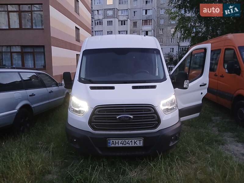 Грузовой фургон Ford Transit 2015 в Хмельницком