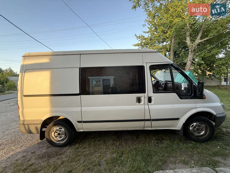 Вантажний фургон Ford Transit 2005 в Іванові