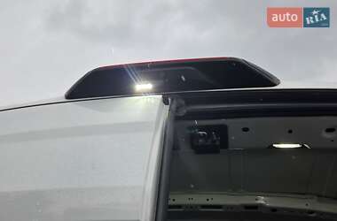Вантажний фургон Ford Transit 2019 в 