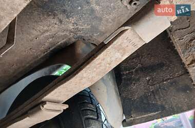 Микроавтобус Ford Transit 2000 в 