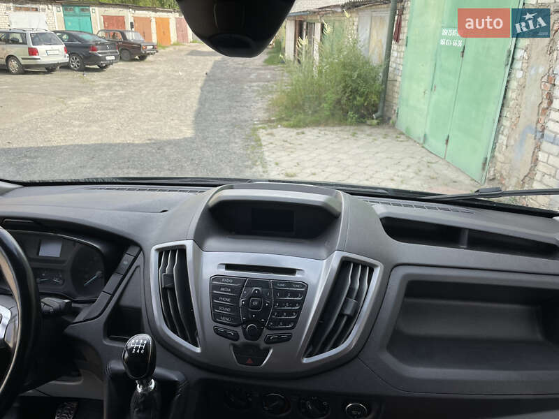 Грузовой фургон Ford Transit 2016 в Ковеле