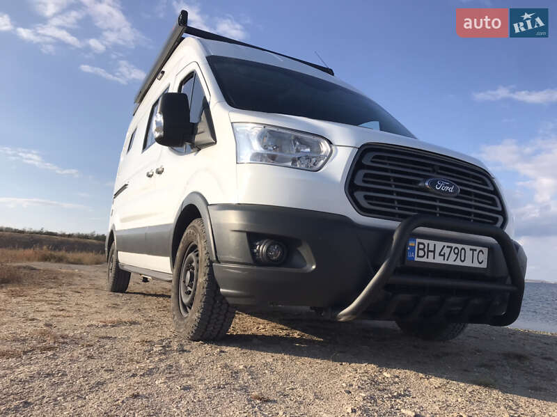Будинок на колесах Ford Transit 2015 в Одесі