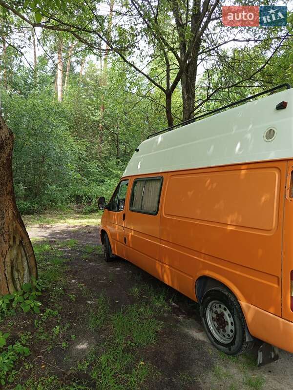 Грузопассажирский фургон Ford Transit 1998 в Бродах