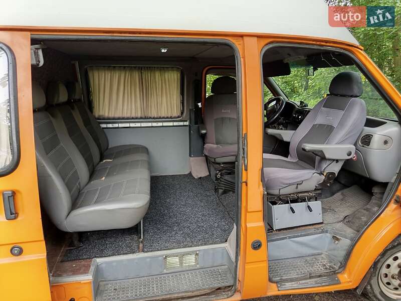 Грузопассажирский фургон Ford Transit 1998 в Бродах