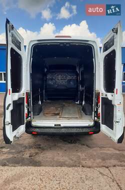 Вантажний фургон Ford Transit 2023 в 