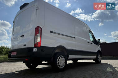 Грузовой фургон Ford Transit 2020 в 