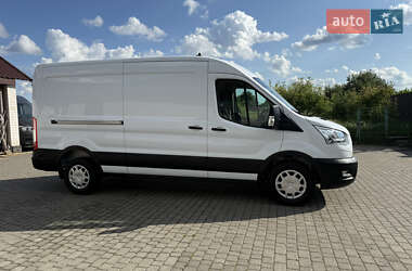 Грузовой фургон Ford Transit 2020 в 